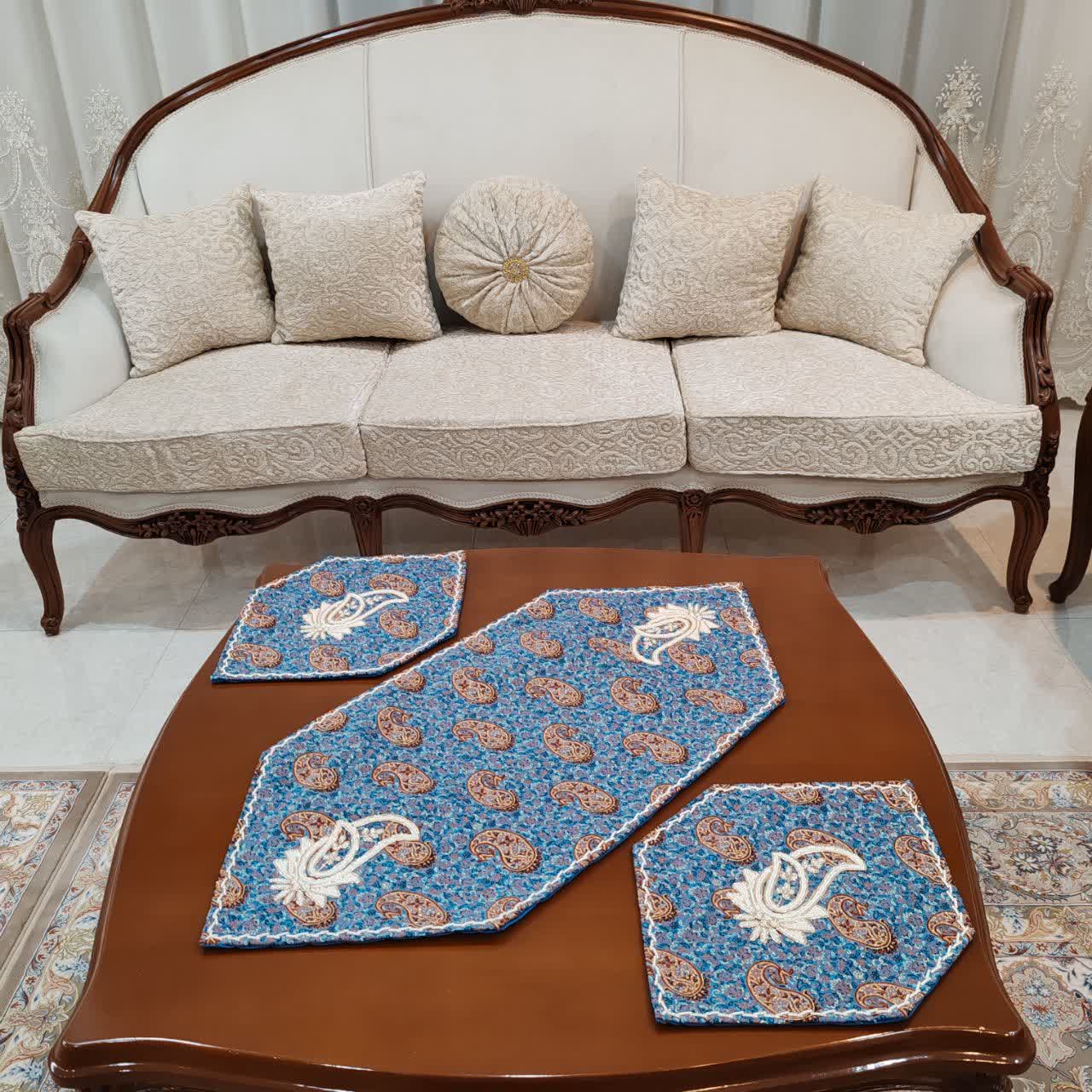 رومیزی مبل ترمه اصل یزد کار دست مروارید و سرمه دوزی سه تیکه