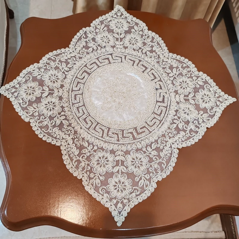 رومیزی عسلی دانتل مخمل مربع و گرد 40 سانتی