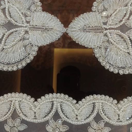 رومیزی کریستال دوزی مخمل دانتل سه تکه ترک طرح گندمی