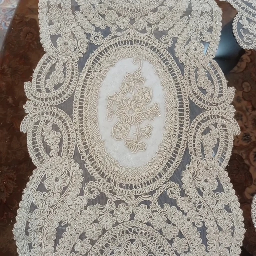رومیزی بیضی مخمل دانتل سه تکه ترک طرح بوته جقه
