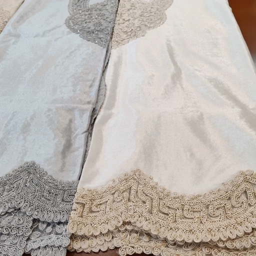 رومیزی چهار نفره غذاخوری مخمل دانتل ترک طرح ورساچه