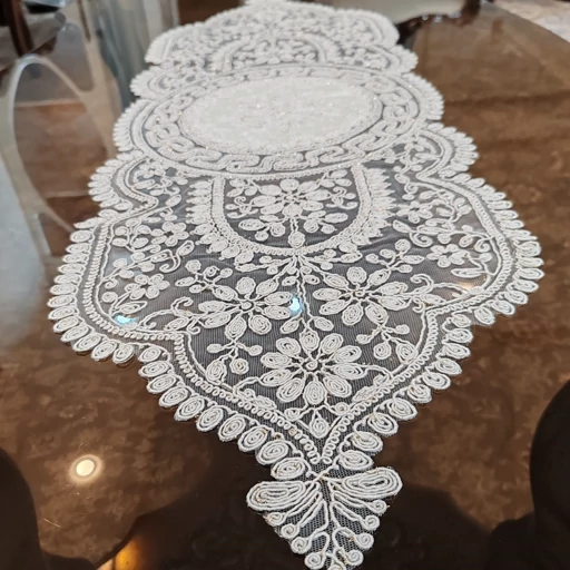 رانر جلو مبلی و میز غذاخوری چهار نفره مدل ورساچه انر