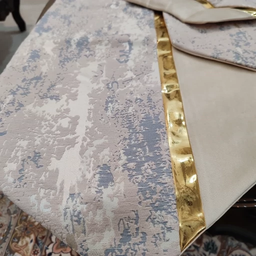 رومیزی مخمل پتینه ترکیبی 4 تکه با چرم طلایی