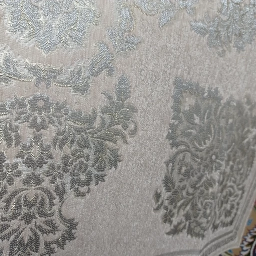 رومیزی مربع مخمل شاین دار جدید مدل پرواز 90 در 90