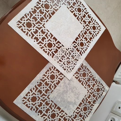 رومیزی عسلی کوچک پتینه لیزری لوزی مربع و گرد