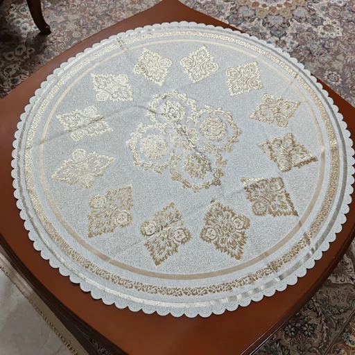 رومیزی گرد مخمل شاین ابریشمی طرح پرواز