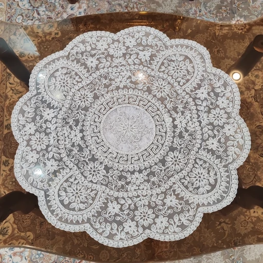 رومیزی گرد دانتل مخمل سه تکه مدل ورساچه طرح ترک