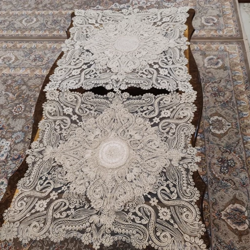 رومیزی مربع دانتل مخمل سه تکه ترک طرح لاله