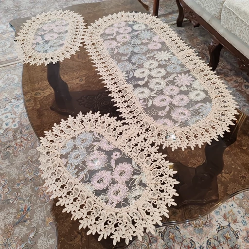 رومیزی بیضی سیم دوزی سه تکه گل طوسی صورتی