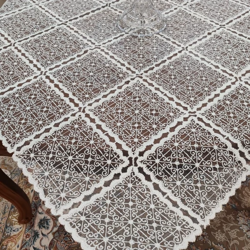 رومیزی گیپوری مربع بزرگ یک متری در سه رنگ