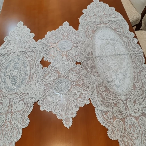 رومیزی چهار تکه مخمل دانتل طرح آنتیک جدید