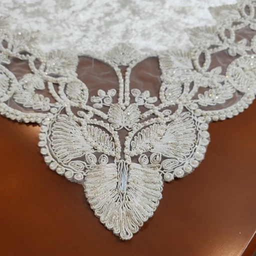 سرویس رومیزی پنج تکه ملیله دوزی مخمل دانتل گندمی