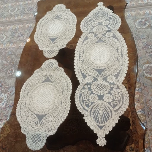 رومیزی بیضی مخمل دانتل ترک سه تکه طرح گندمک