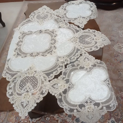 رومیزی مربع مخمل دانتل ترک سه تکه طرح نارین