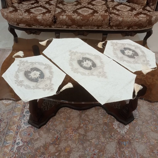 سرویس رومیزی مخمل دانتل جدید طرح گل برجسته 4 تکه