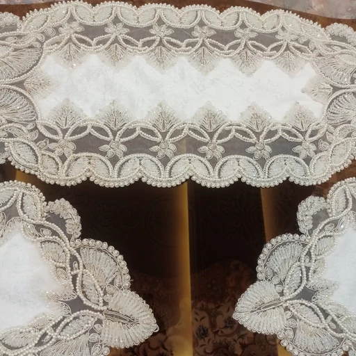 رومیزی کریستال دوزی مخمل دانتل سه تکه ترک طرح گندمی