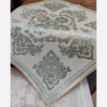 رومیزی مربع مخمل شاین دار ابریشمی طرح پرواز 44 سانتی رومیزی مربع مخمل شاین دار ابریشمی طرح پرواز 44 سانتی