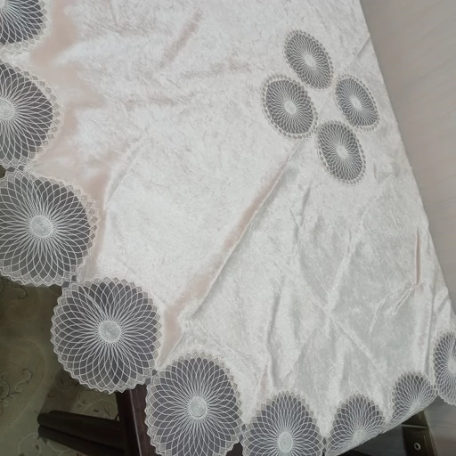 رومیزی گرد غذاخوری مخمل دانتل ترک قطر 150