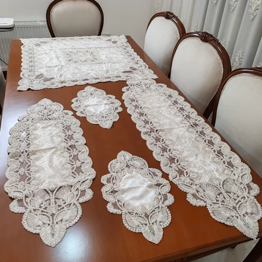 سرویس رومیزی پنج تکه ملیله دوزی مخمل دانتل گندمی