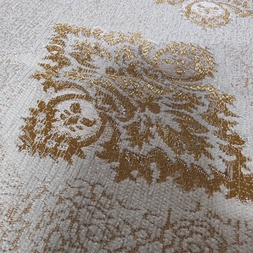 رومیزی گرد مخمل شاین ابریشمی طرح پرواز