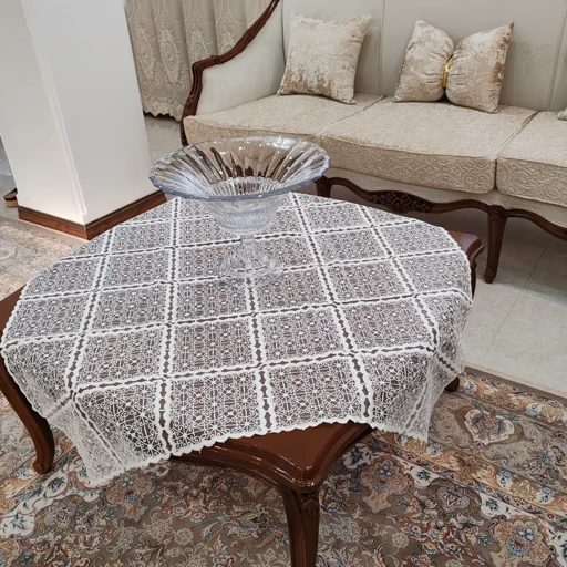 رومیزی گیپوری مربع بزرگ یک متری در سه رنگ