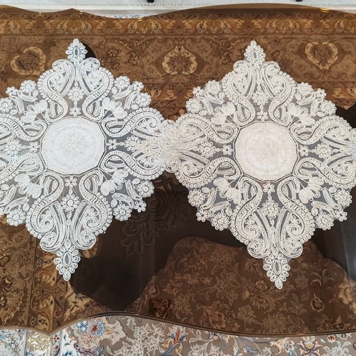 رومیزی مربع دانتل مخمل سه تکه ترک طرح لاله