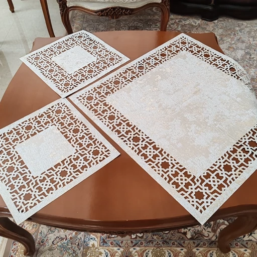 رومیزی مربع پتینه لیزری سه تکه طرح اسلیمی جدید