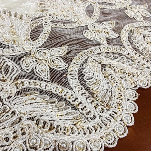 رومیزی مخمل دانتل ملیله دوزی طرح کاج سه تکه