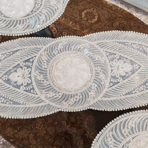 رومیزی دانتل مخمل سه تکه بیضی طرح آبشار