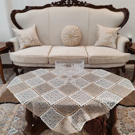 رومیزی گیپوری مربع بزرگ یک متری در سه رنگ