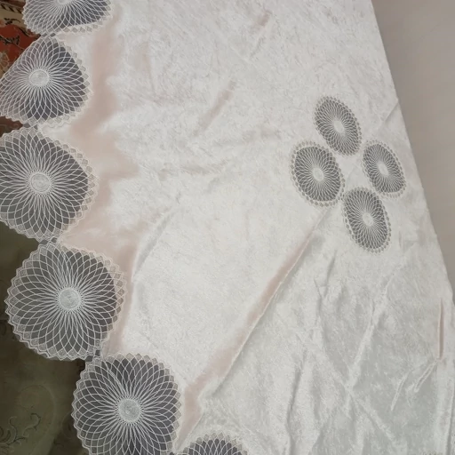 رومیزی گرد غذاخوری مخمل دانتل ترک قطر 150