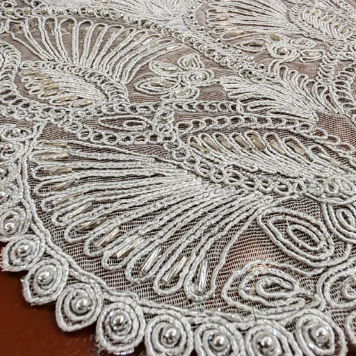 رومیزی مخمل دانتل ملیله دوزی طرح کاج سه تکه