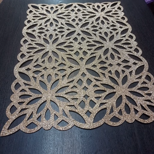 رومیزی مستطیل متوسط چرم اکلیلی مدل پاییز 37 سانتی