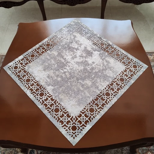 رومیزی مربع پتینه لیزری سه تکه طرح اسلیمی جدید