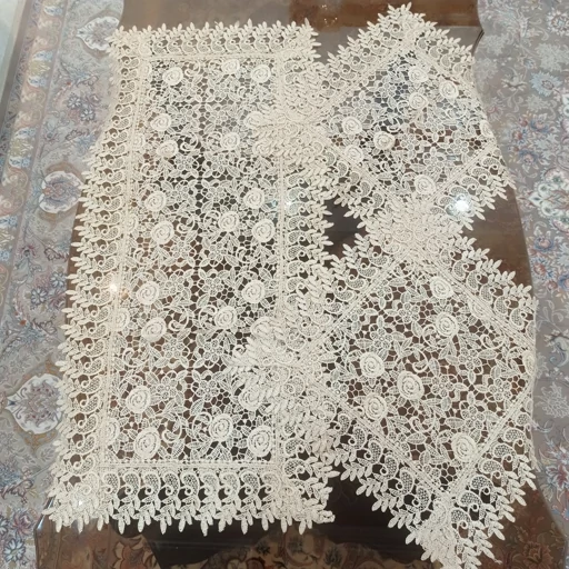 رومیزی مستطیل گیپور تمام ابریشم سه تکه