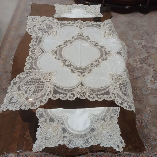 رومیزی مربع مخمل دانتل ترک سه تکه طرح نارین
