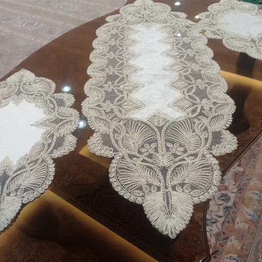 رومیزی مخمل دانتل ترک طرح گندمی 3 تکه بیضی