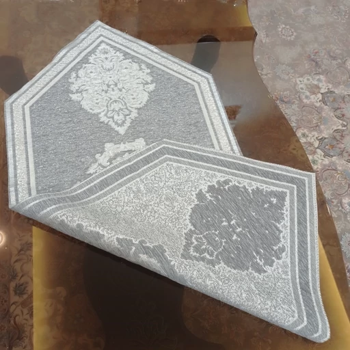 رومیزی چهار تکه مخمل شاین ابریشمی مدل پرواز