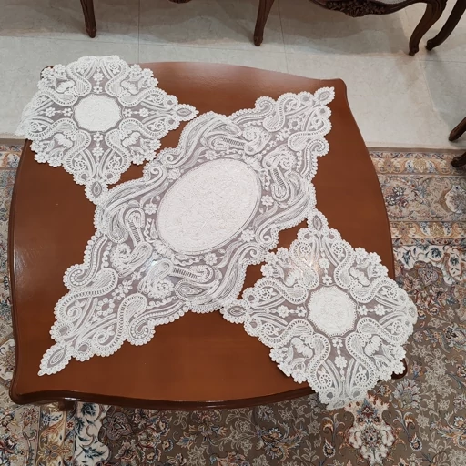 سرویس رومیزی پنج تکه دانتل مخمل طرح آنتیک