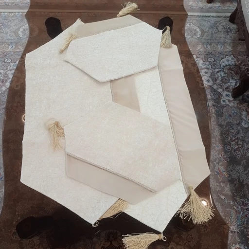 رومیزی مخمل پتینه قیطون سه تکه طرح رعدوبرق