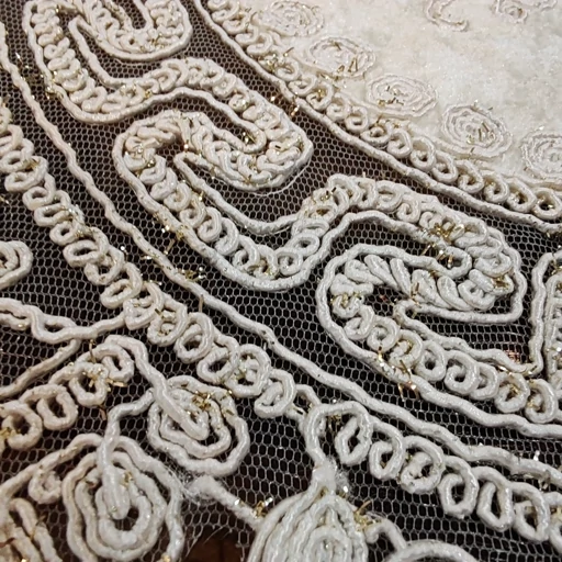 رانر جلو مبلی و میز غذاخوری چهار نفره مدل ورساچه انر