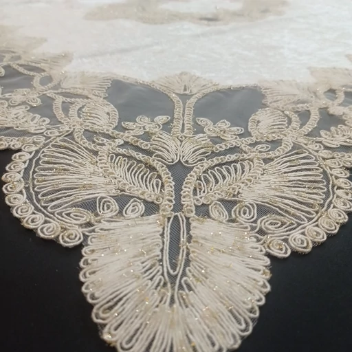 سرویس رومیزی مخمل دانتل ترک طرح گندمی 5 تکه مربع دار