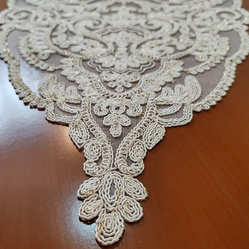 رانر غذاخوری دانتل مخمل 130 سانتی طرح آسنا