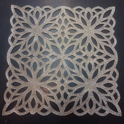 رومیزی مربع چرم اکلیلی مدل پاییز 30 سانتی