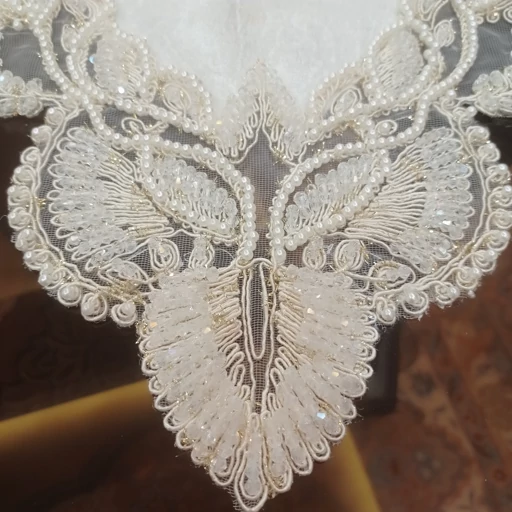 رومیزی کریستال دوزی مخمل دانتل سه تکه ترک طرح گندمی