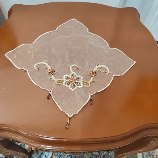 دستمال توویترینی مربع 30 سانتی حریر سنگ دوزی