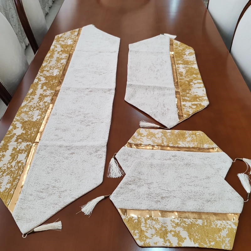 رومیزی مخمل پتینه ترکیبی 4 تکه با چرم طلایی