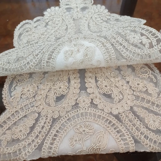 رومیزی بیضی مخمل دانتل سه تکه ترک طرح بوته جقه