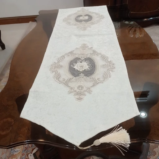 سرویس رومیزی مخمل دانتل جدید طرح گل برجسته 4 تکه