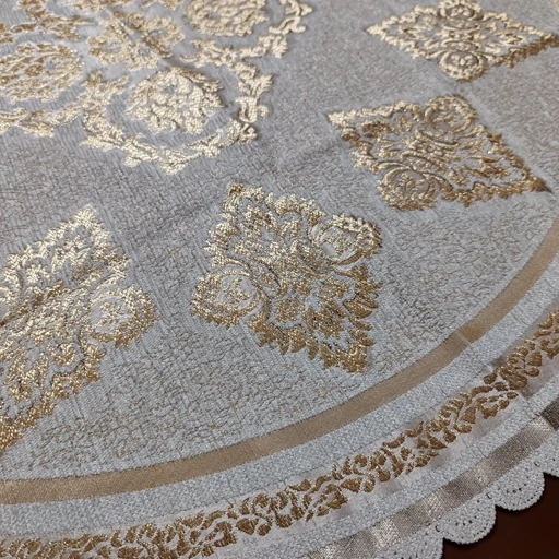 رومیزی گرد مخمل شاین ابریشمی طرح پرواز